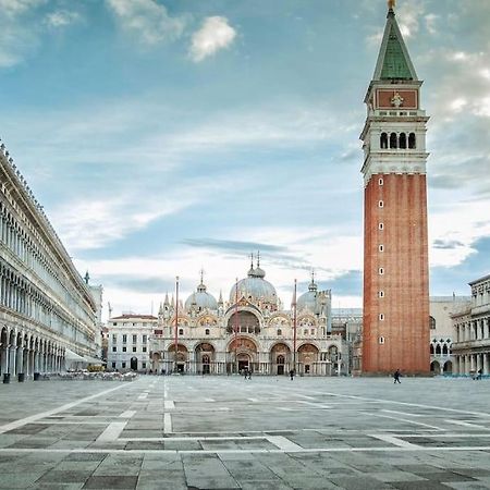 2 Min Da Piazza San Marco L-Home Veneţia Exterior foto