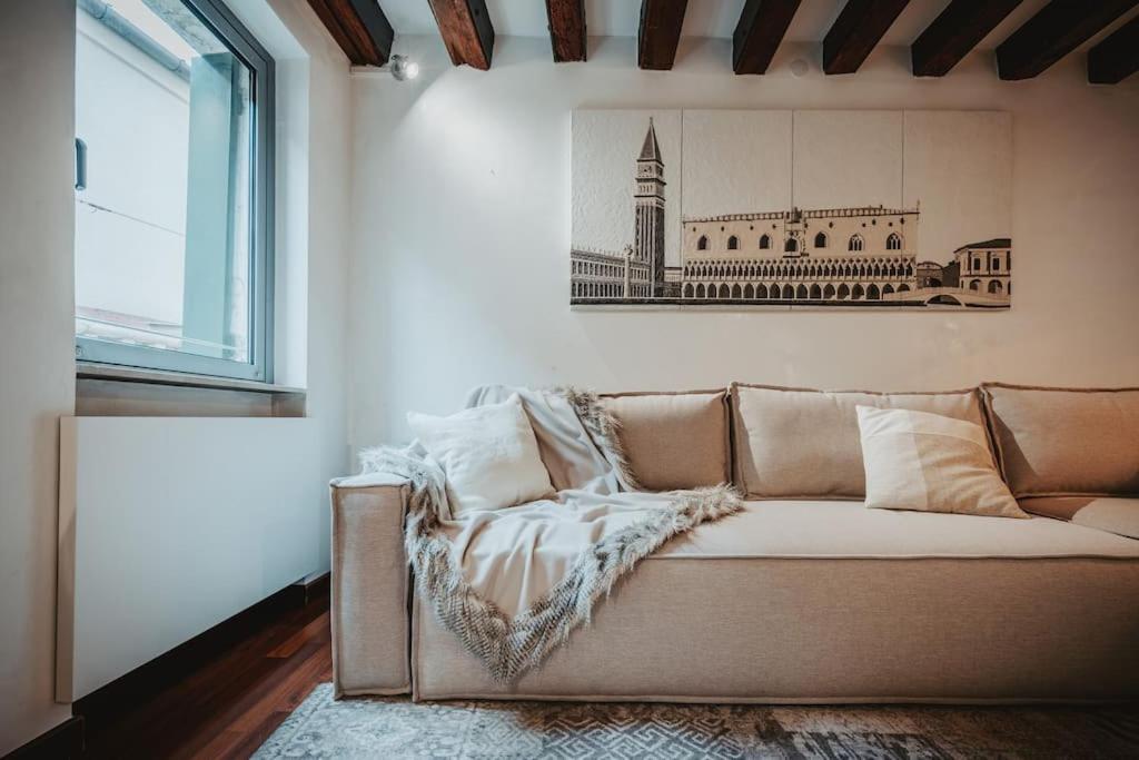 2 Min Da Piazza San Marco L-Home Veneţia Exterior foto